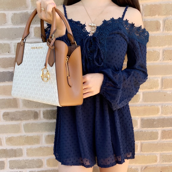 Michael kors satchel Vanillla Mk - Picture 2 of 7